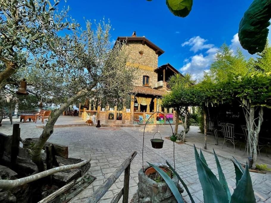 Villa De Luccheri Frasso Telesino Eksteriør bilde
