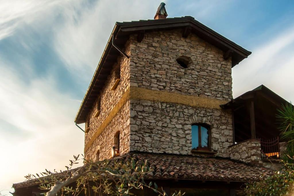Villa De Luccheri Frasso Telesino Eksteriør bilde