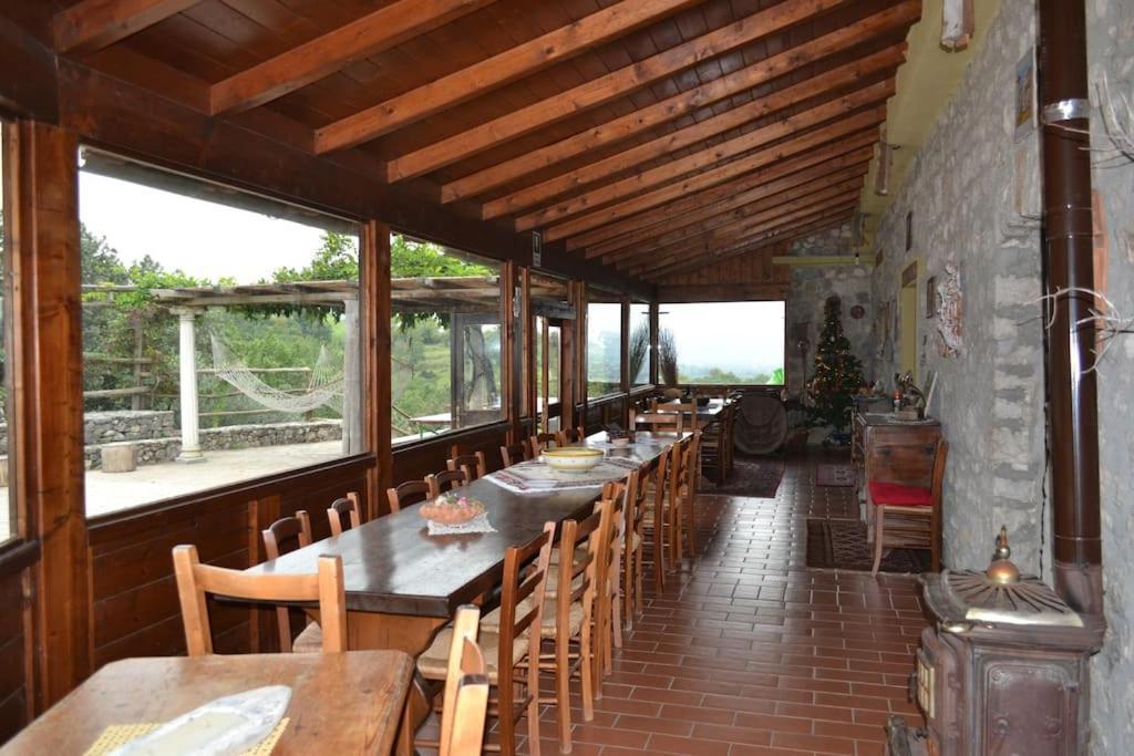 Villa De Luccheri Frasso Telesino Eksteriør bilde